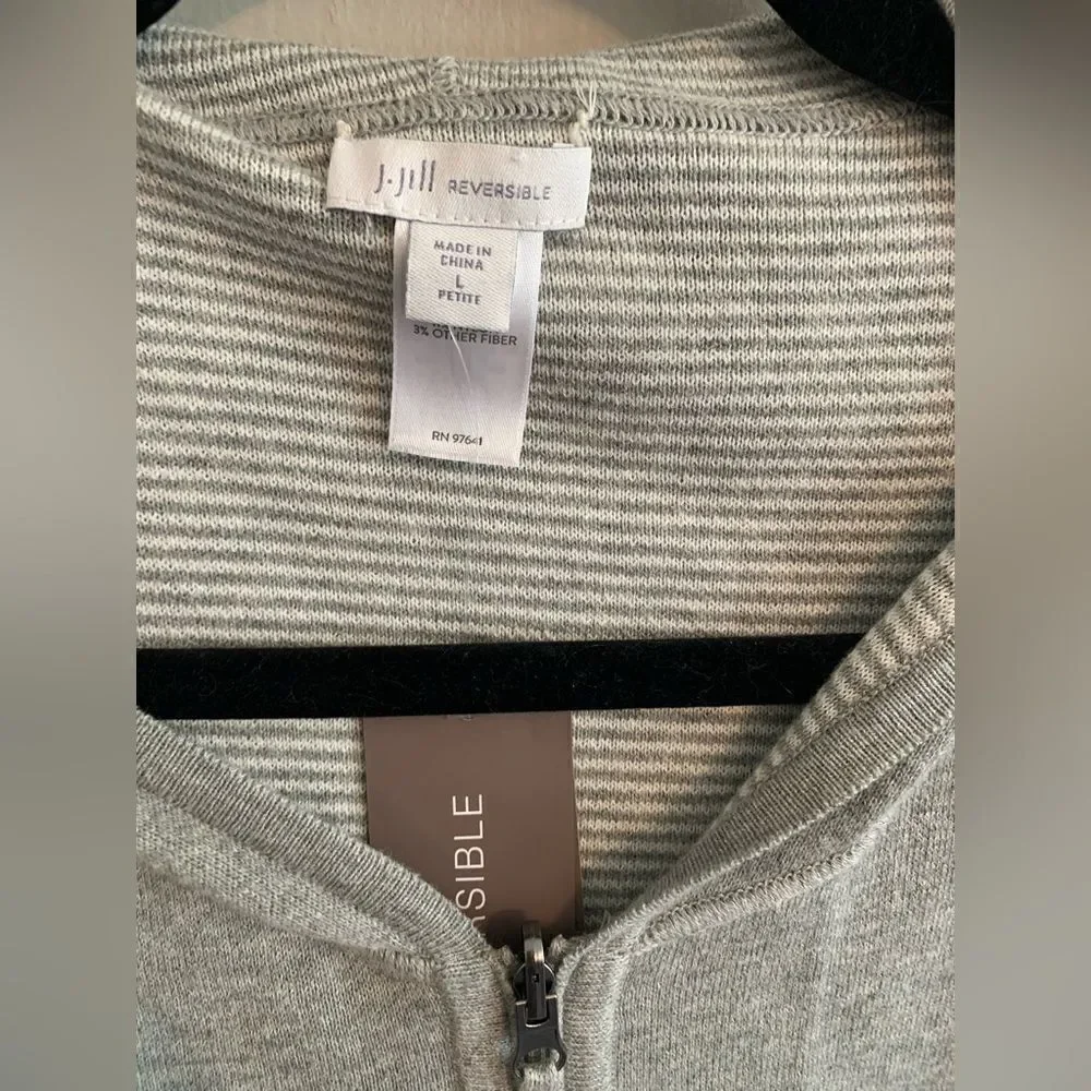 NOTHING FOR SALE NWT J JILL GREY REVERSIBLE JACKET SIZE LP‎